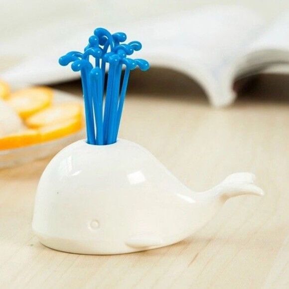 Whale Fountain Fruit Fork Set 16 Pieces W/ Base for Party Decor, Bar Supply, NEW - Picture 6 of 12